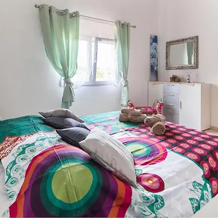 Awesome In With Wifi Casa de Férias *